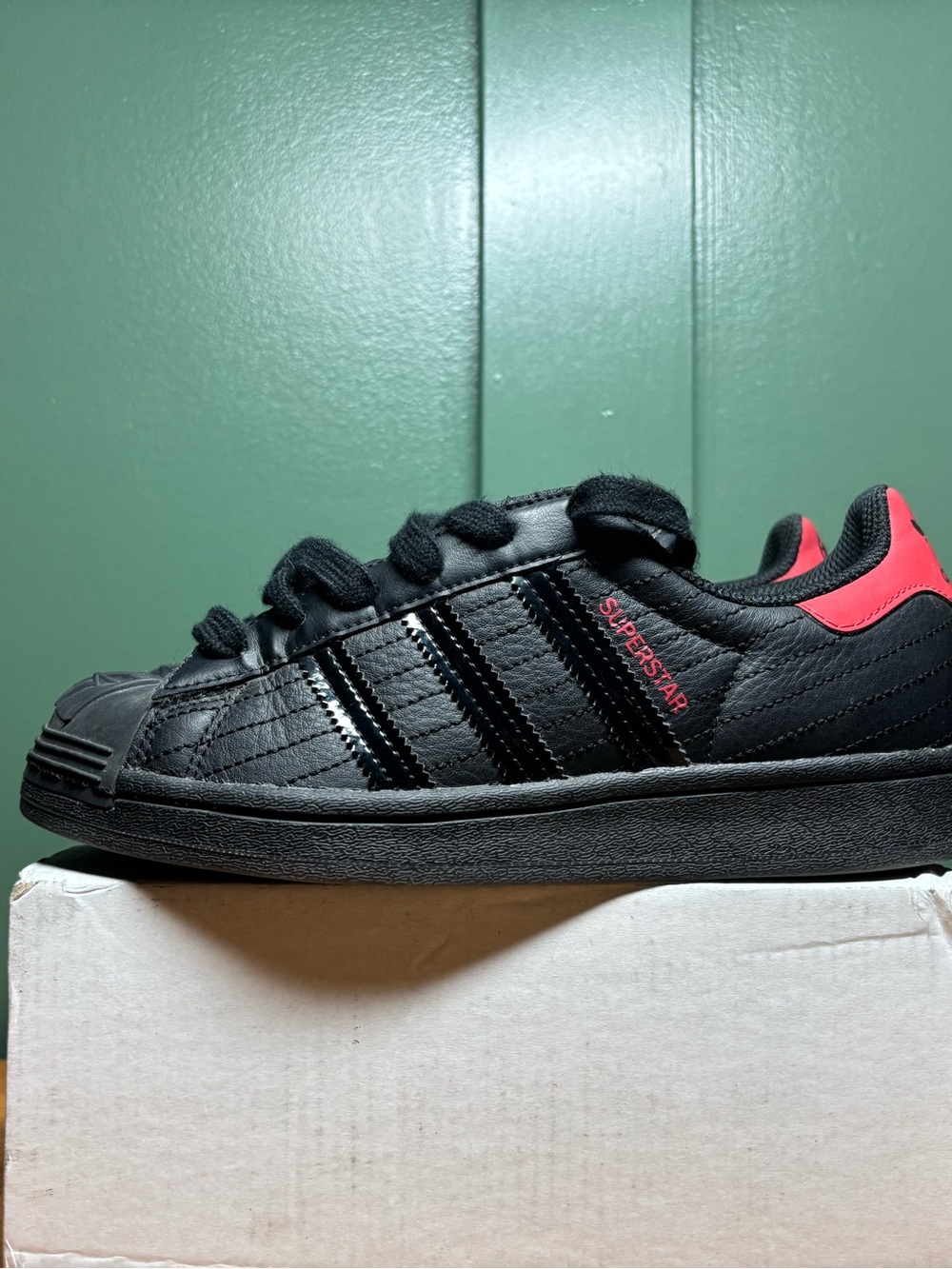 adidas Superstar “Darth Vader” (Star Wars Edition) – Youth Size 4Y